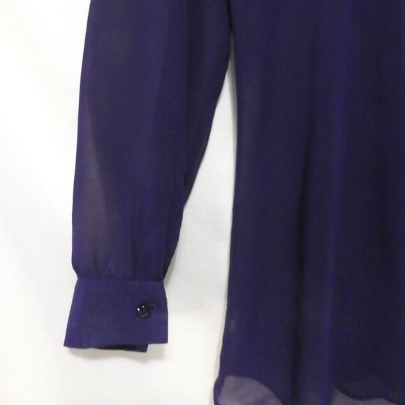 NEW YORK COMPANY | size 8 | Elegant Purple Ruffled V-Neck Blouse - Picture 12 of 14
